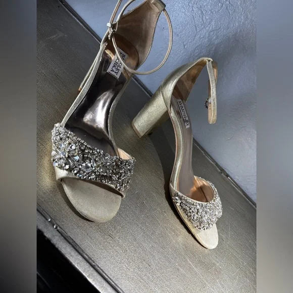 Badgley Mischka HINES Gold Embellished Chunk Heels - Picture 12 of 15